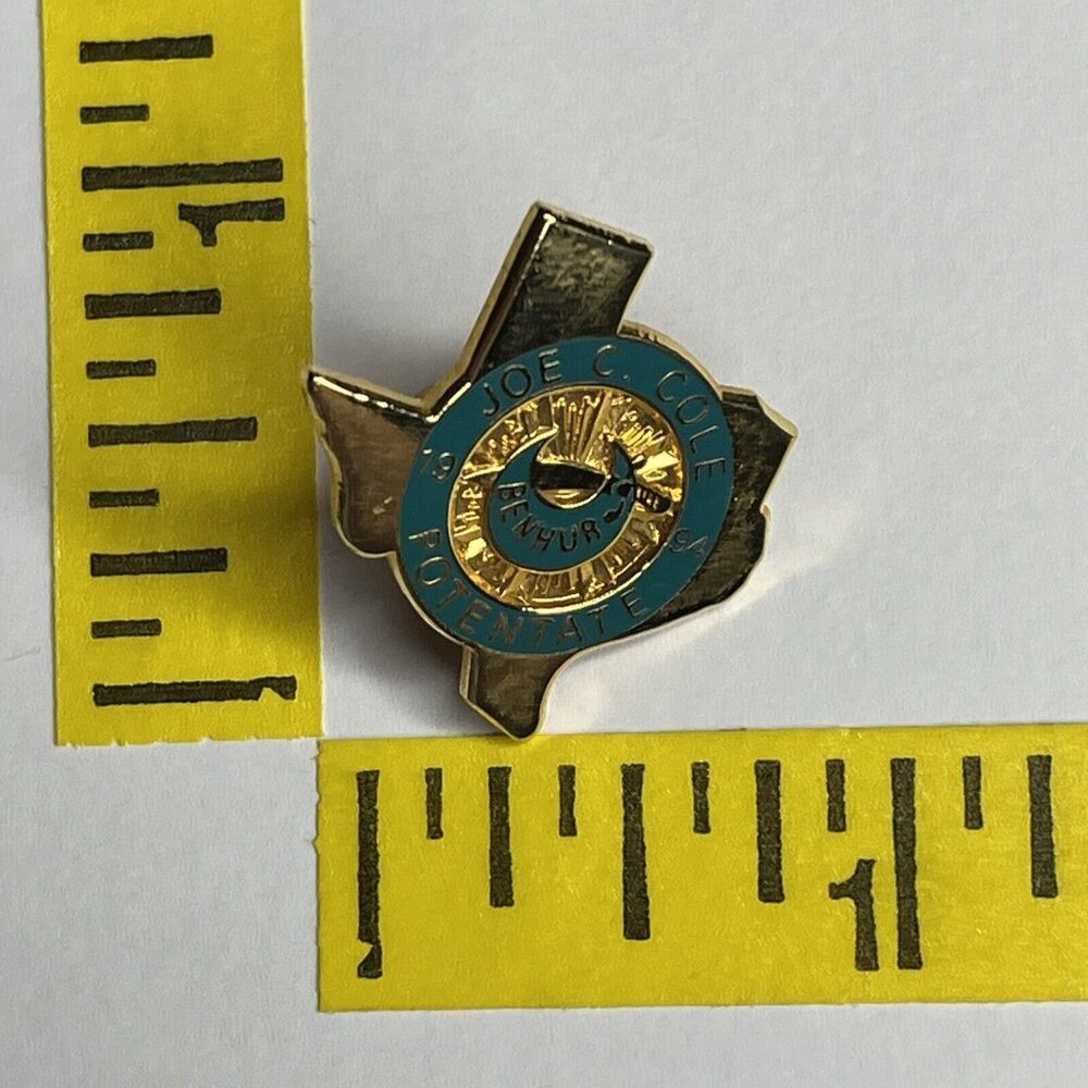 Joe C. Cole 1994 Potentate Ben Hur Lapel Pin Texas - Picture 5 of 5